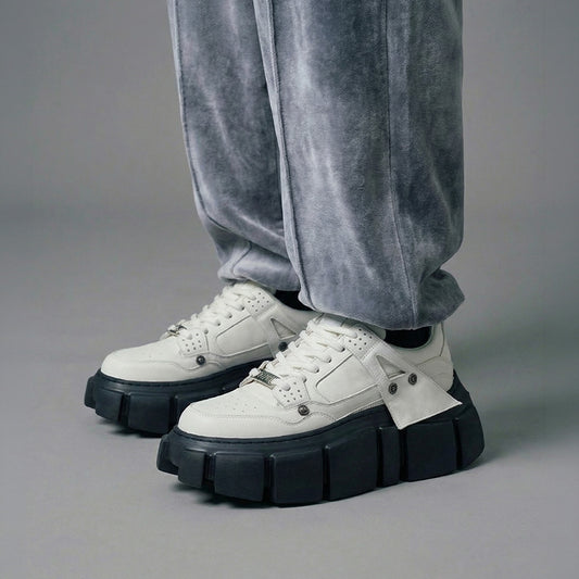 RENEGADE WHITE/BLACK