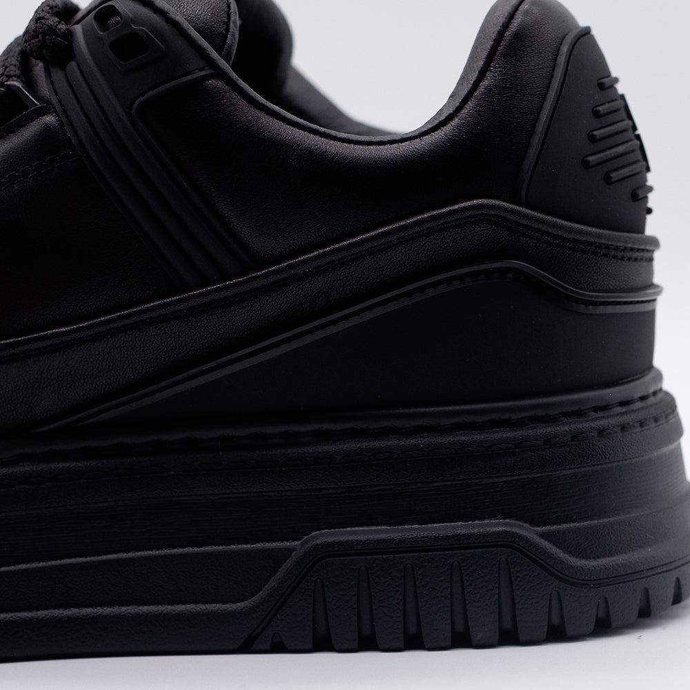 DISSENT BLACK