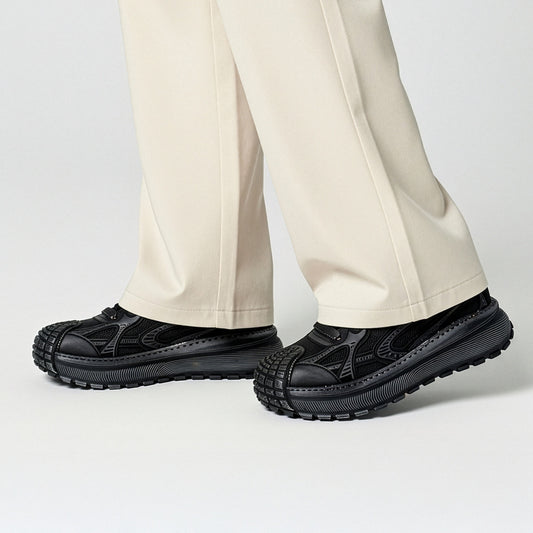 ディストーション ディファイアント メンズ 厚底 スニーカー DISTORTION DEFIANT BLACK DIS25F0008-BK 5cm盛れる厚底スニーカー メンズ。軽量で幅広設計のチャンキーソールが歩きやすい。トールシューズ・シークレットスニーカーで身長UP&スタイルアップを叶える人気の上げ底靴。