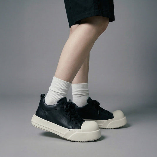 FATTOE LACE BLACK/WHITE