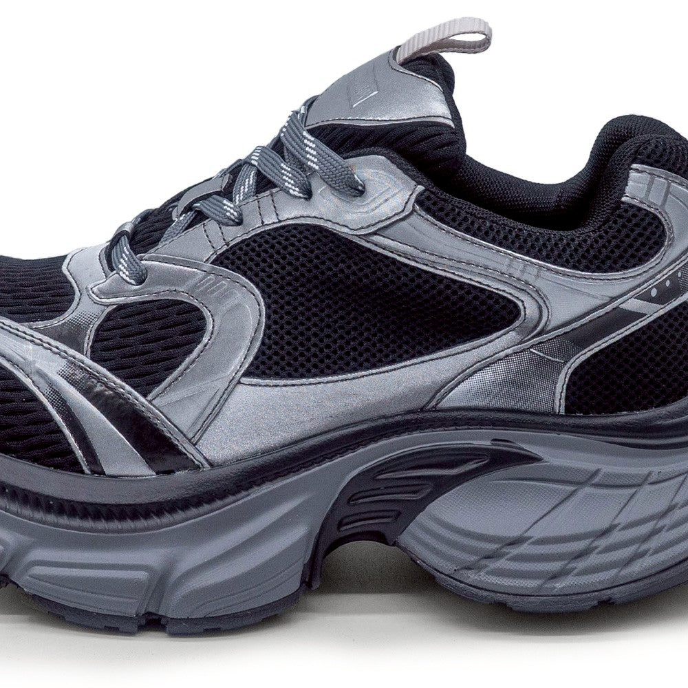DISTORTION RIOT SILVER/GREY アッパー側面のディテール