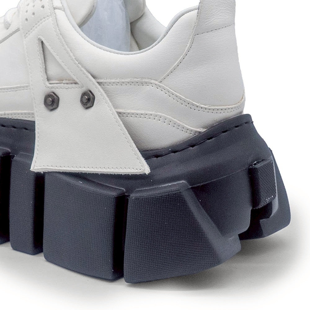 RENEGADE WHITE/BLACK