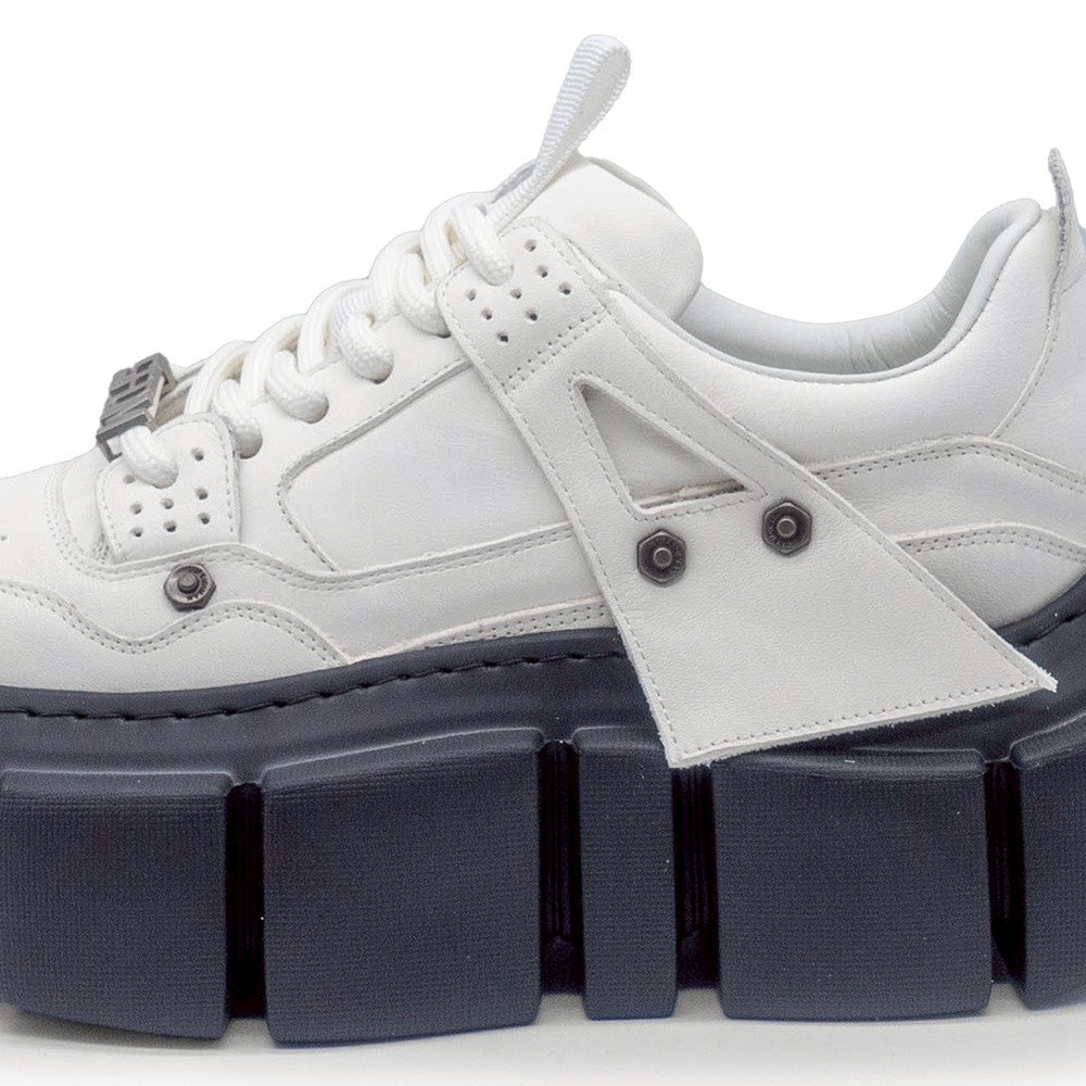 RENEGADE WHITE/BLACK