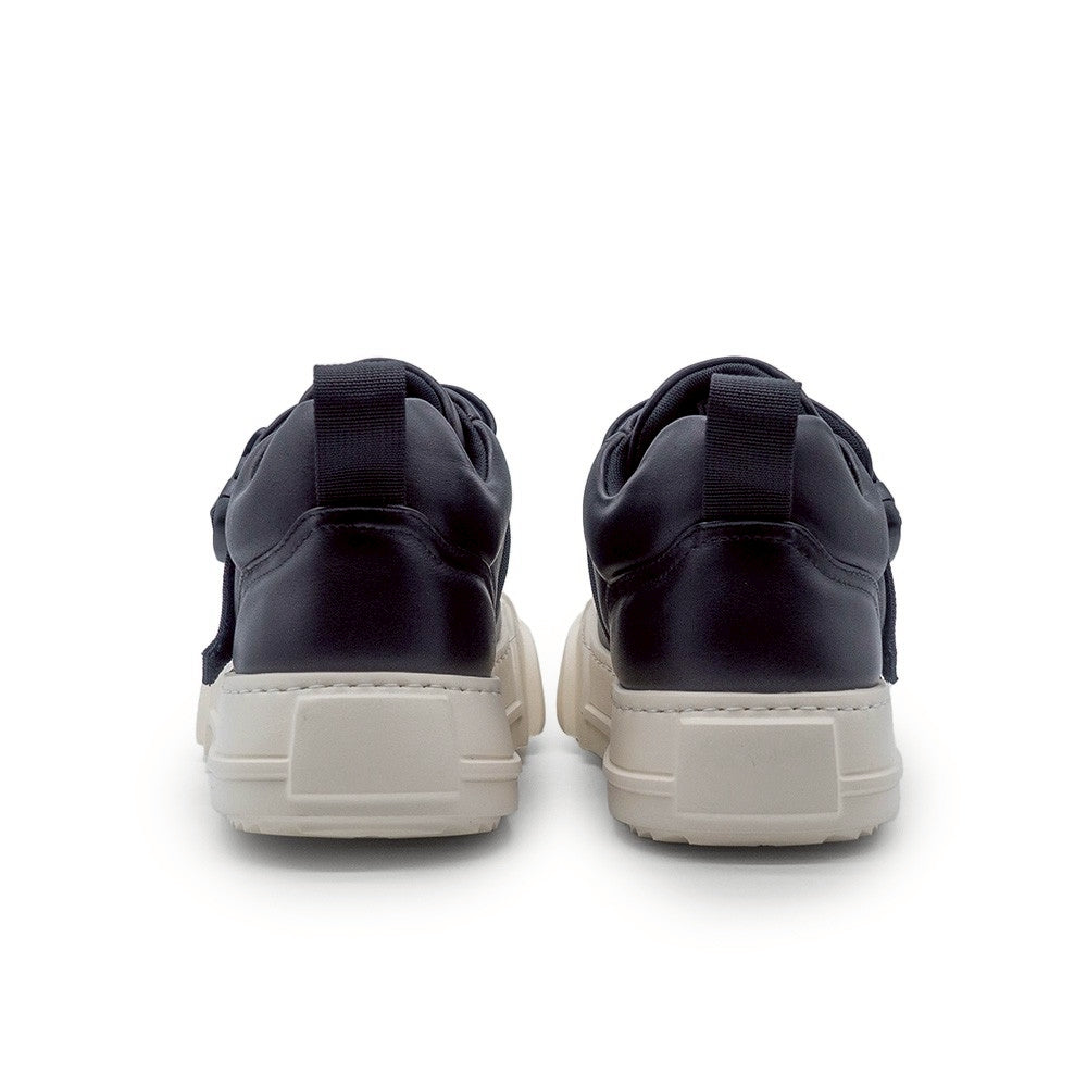 FATTOE BUCKLE BLACK/WHITE