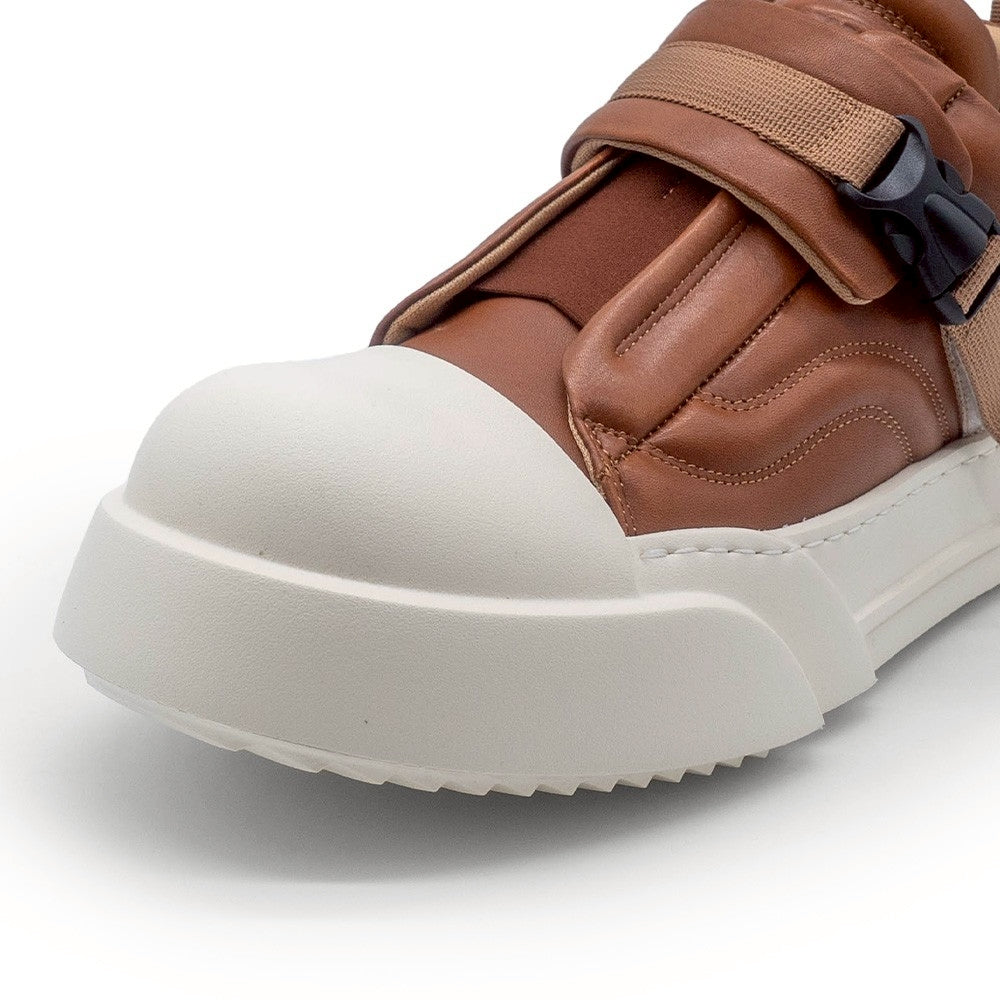 FATTOE BUCKLE BROWN/WHITE