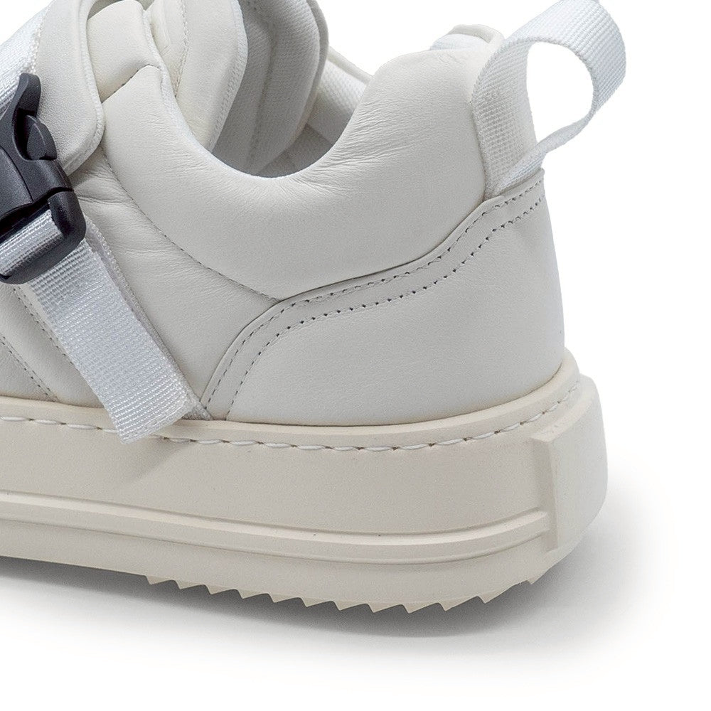 FATTOE BUCKLE WHITE